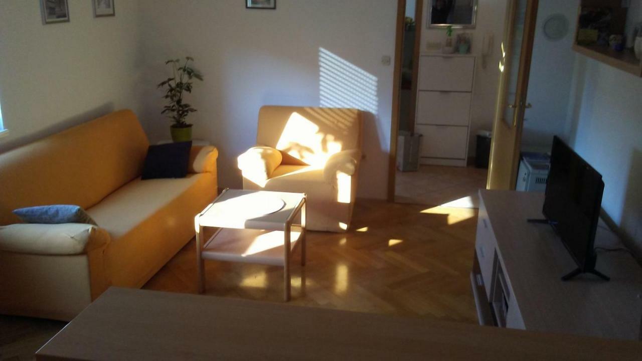 Visnjik 7-free Parking Appartement Zadar